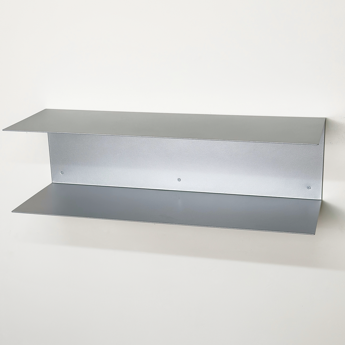 Minimalist Metal Wall Shelf – Two-Tier Steel Shelf M02