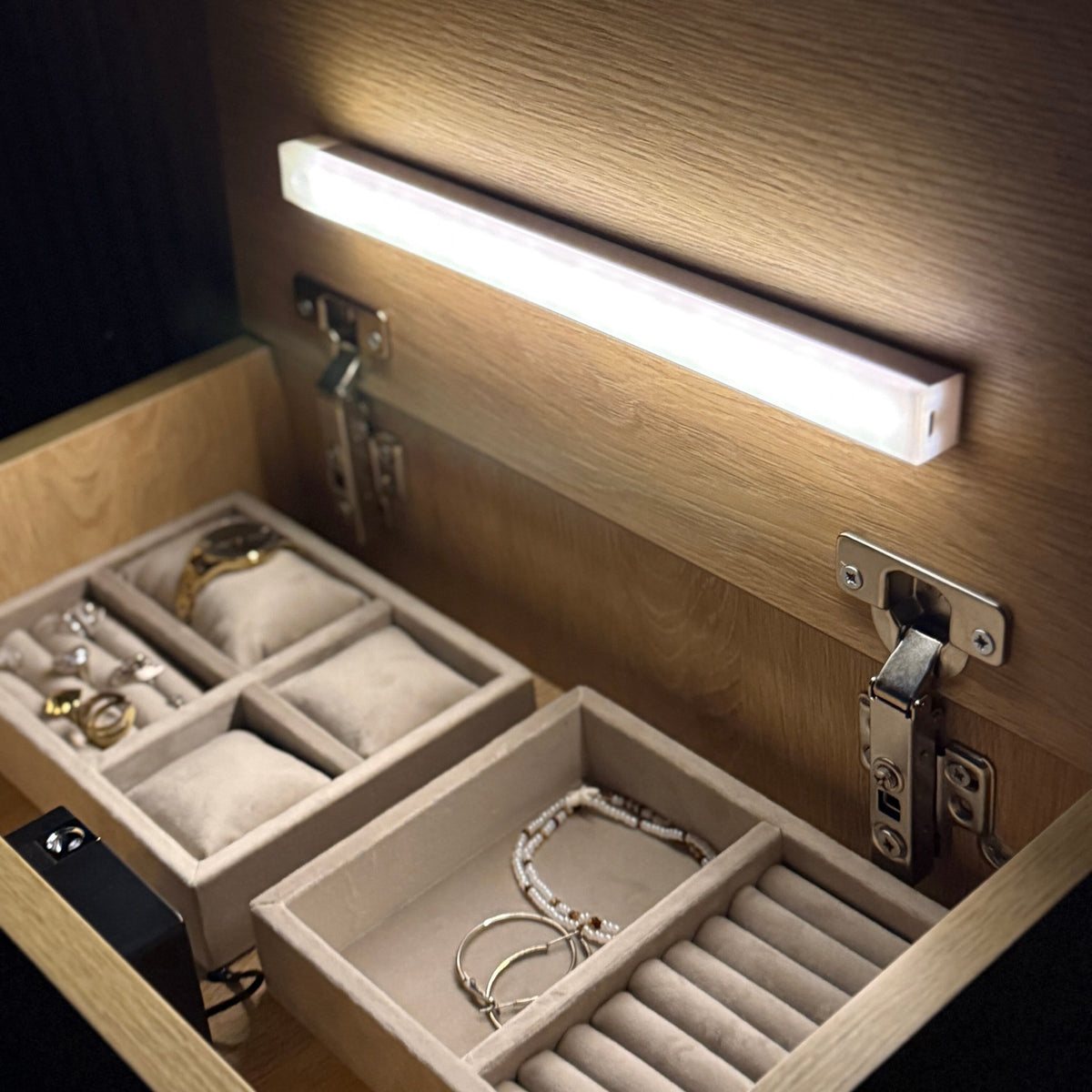Rechargeable LED Light Bar 30 cm