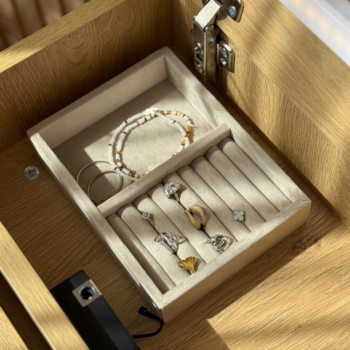 Jewelry & Watch Organizer – Design 1